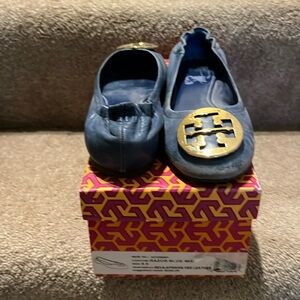Tory Burch Reva Afrikan veg leather 8.5 shoes original price $235 signs of wear
